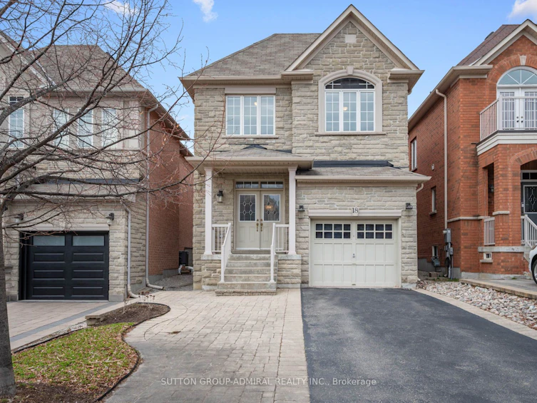 18 White Beach Crescent, Vaughan, ON, L6A 0R1