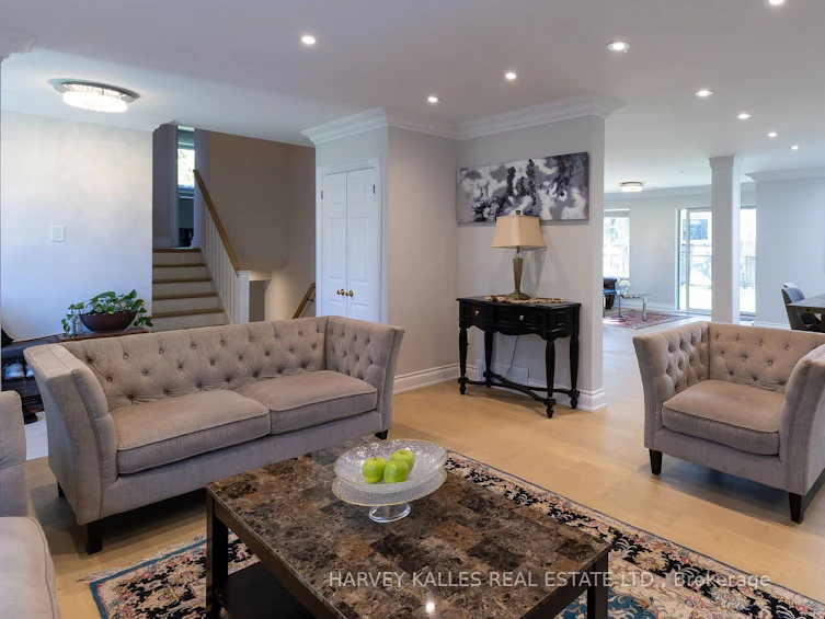 39 Orlon Crescent, Richmond Hill, ON, L4C 6S3 - 7