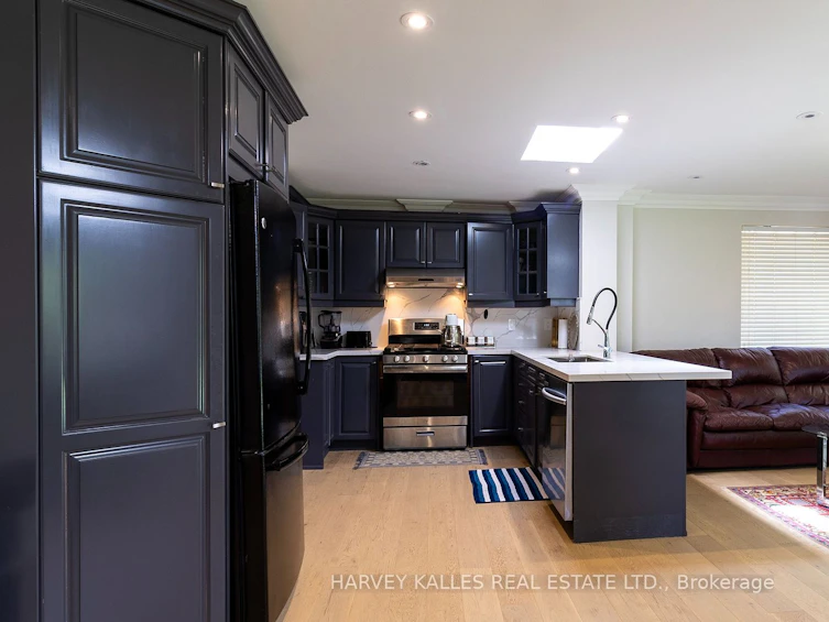 39 Orlon Crescent, Richmond Hill, ON, L4C 6S3 - 12