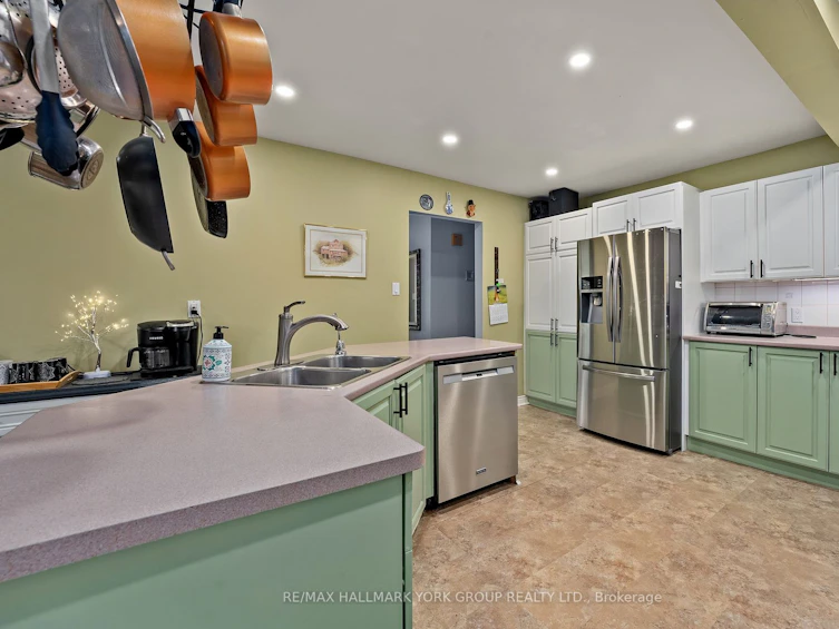159 First Avenue, Georgina, ON, L4P 1E5 - 9