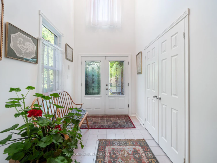61 Willett Crescent, Richmond Hill, ON, L4C 7W2 - 2