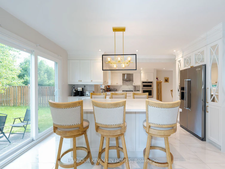 14 Lynngrove Crescent, Richmond Hill, ON, L4B 2B9 - 8