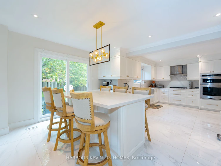 14 Lynngrove Crescent, Richmond Hill, ON, L4B 2B9 - 9