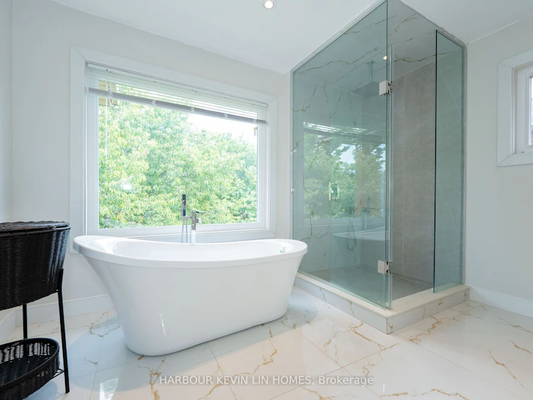 14 Lynngrove Crescent, Richmond Hill, ON, L4B 2B9 - 28