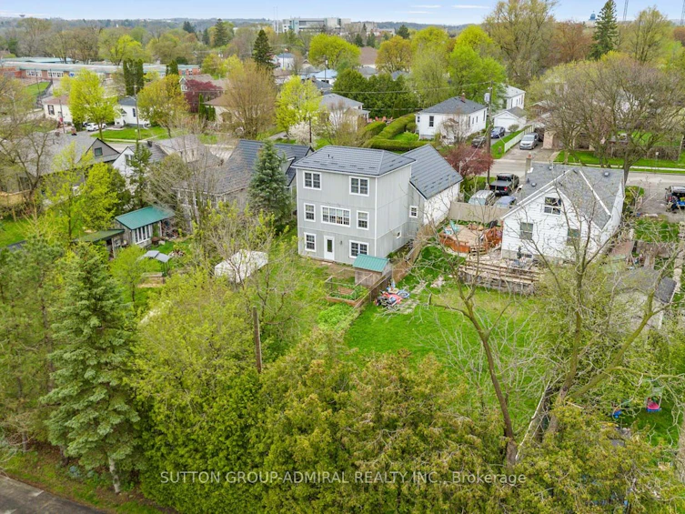 744 Arthur Street, Newmarket, ON, L3Y 1S3 - 24