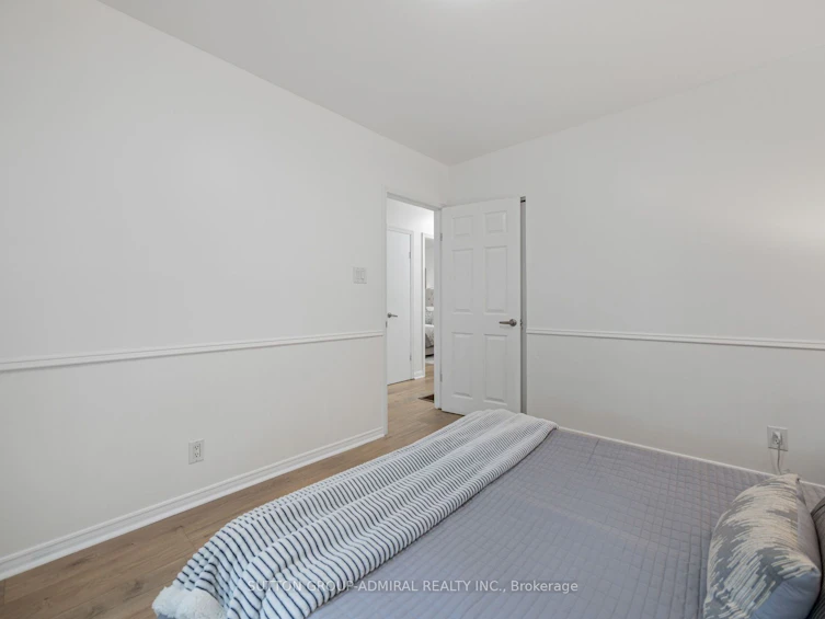 95 Murray Drive, Aurora, ON, L4G 2C4 - 14