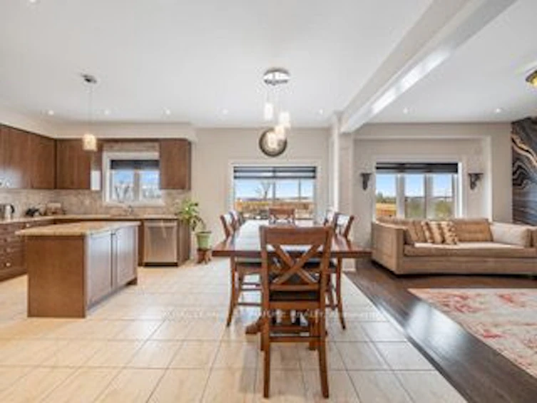 878 John Street, Innisfil, ON, L0L 1K0 - 13