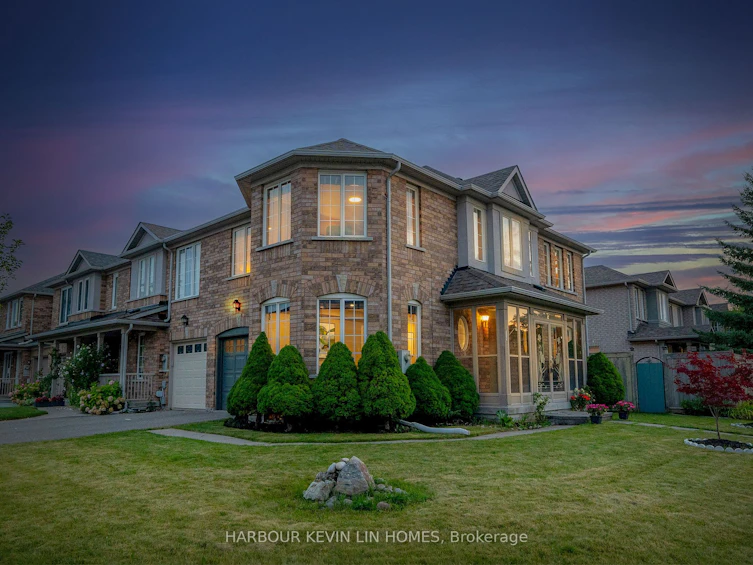 54 Waterton Crescent, Richmond Hill, ON, L4B 4L2 - 3