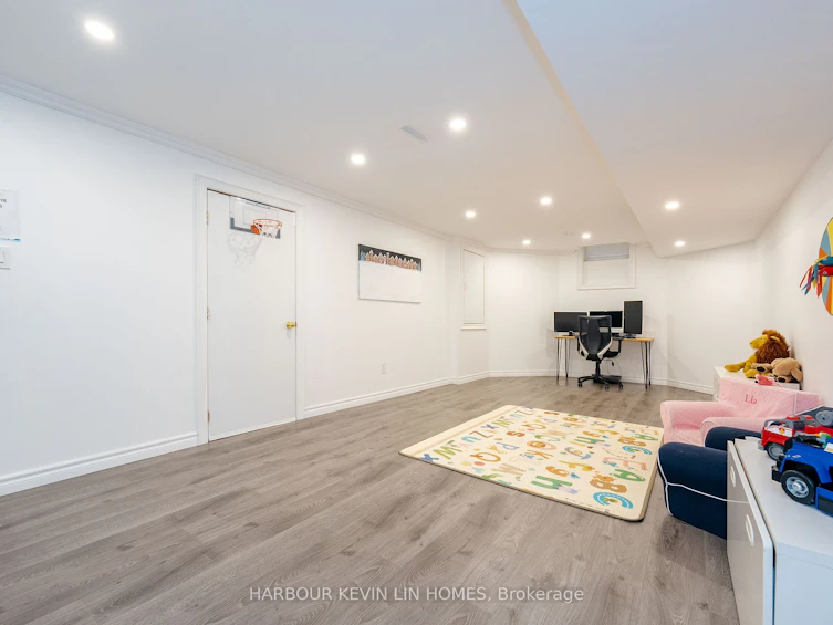54 Waterton Crescent, Richmond Hill, ON, L4B 4L2 - 35