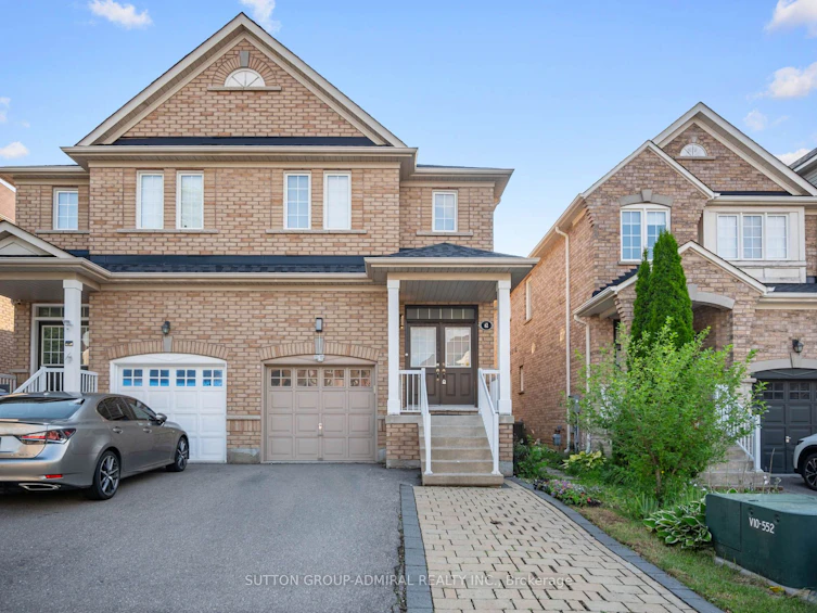 62 Landwood Avenue, Vaughan, ON, L4J 0B9
