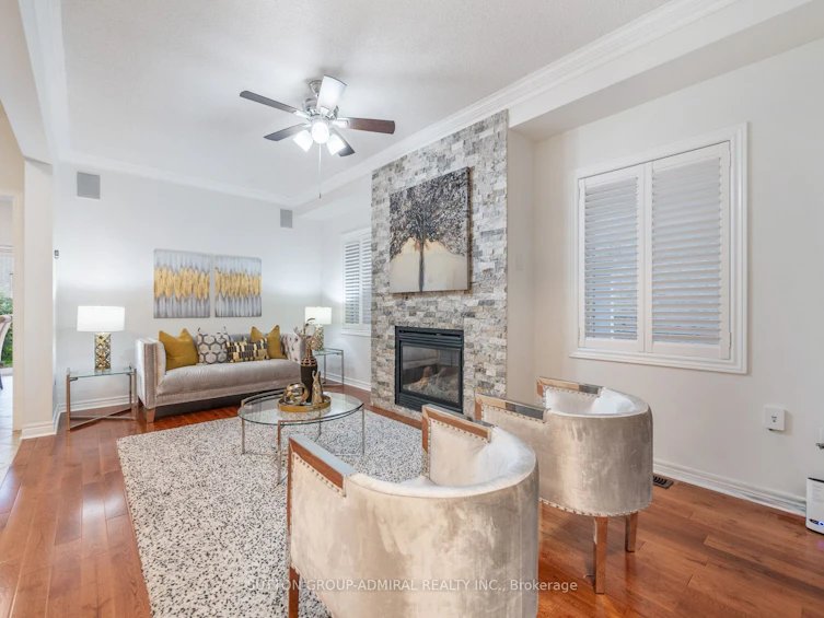 62 Landwood Avenue, Vaughan, ON, L4J 0B9 - 2