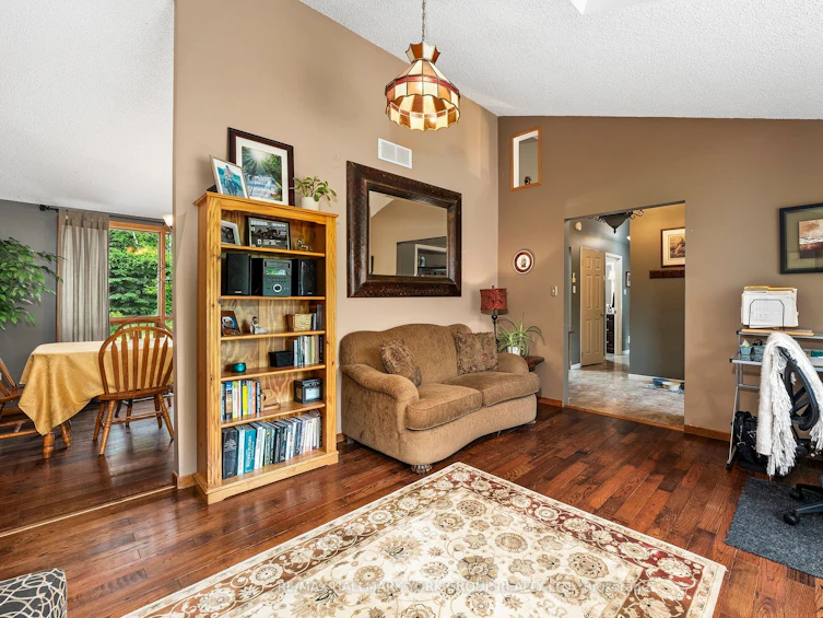 20 Adelaide Street, Georgina, ON, L0E 1N0 - 11