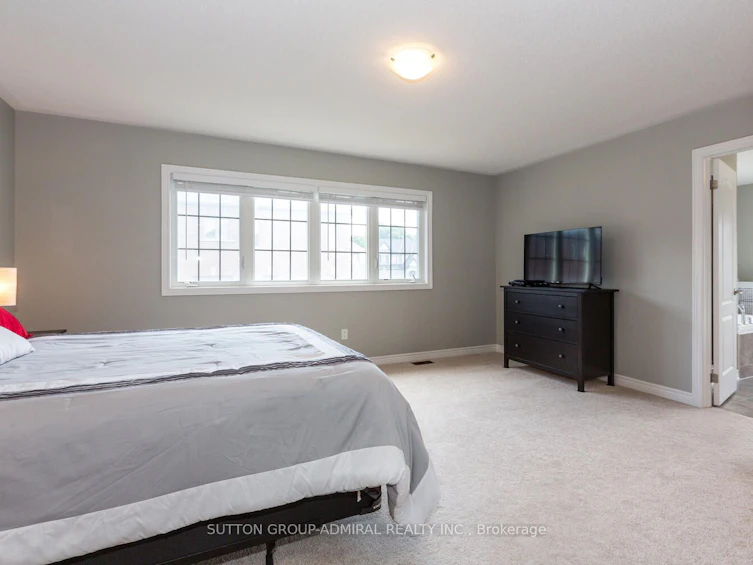 53 Pietrowski Drive, Georgina, ON, L4P 0J8 - 20