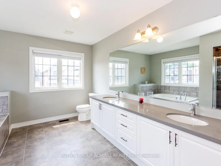 53 Pietrowski Drive, Georgina, ON, L4P 0J8 - 21