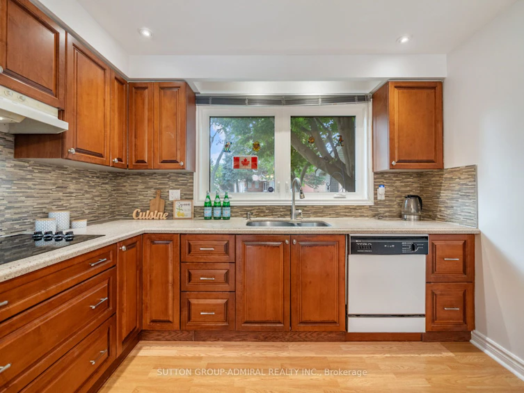 11 Eveningside Road, Markham, ON, L3T 4K1 - 13