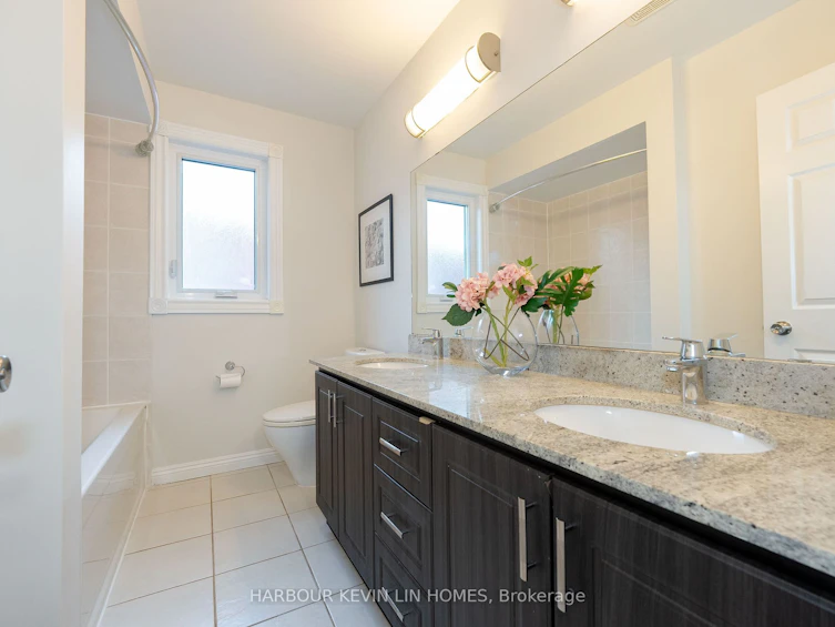 84 Lagani Avenue, Richmond Hill, ON, L4B 3C6 - 27