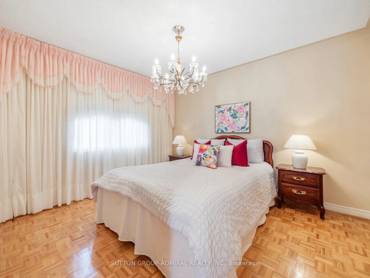 10 Silmoro Court, Vaughan, ON, L6A 2T7 - 27