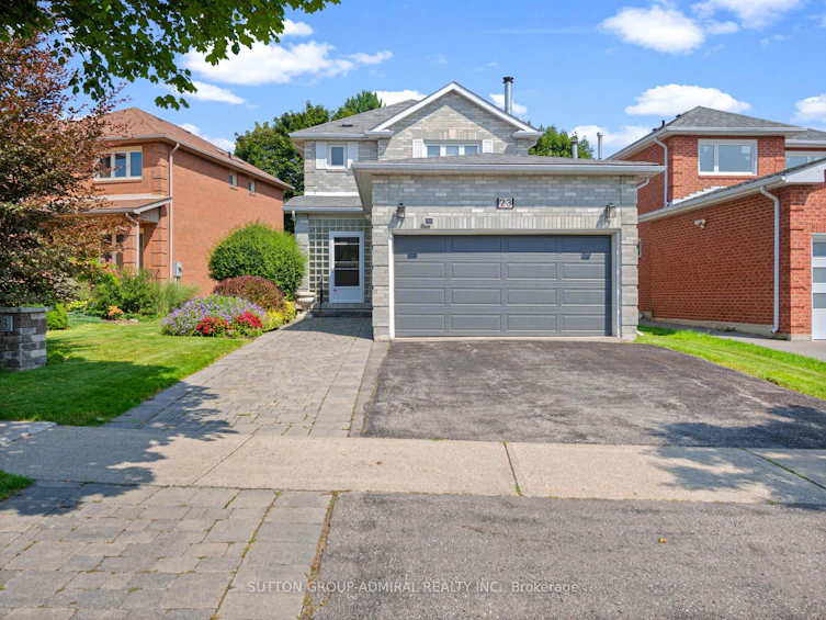 23 Mountbatten Road, Vaughan, ON, L4J 8A5