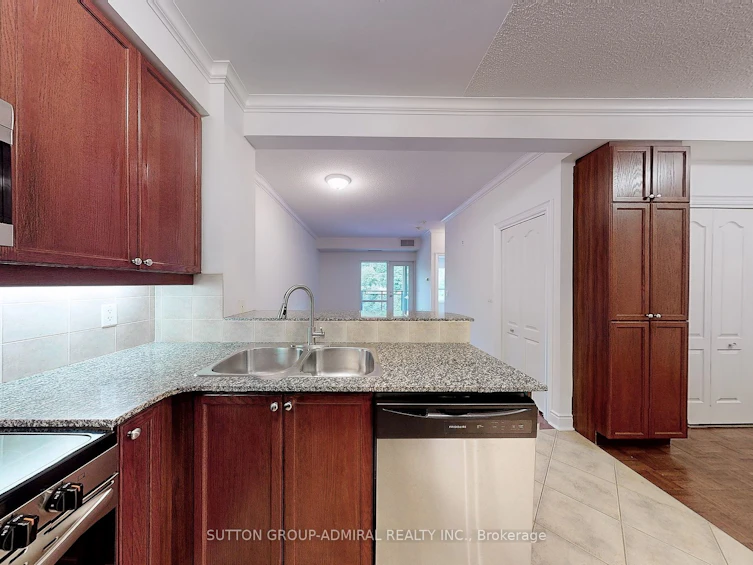 432-8201 Islington Avenue, Vaughan, ON, L4L 9S6 - 7