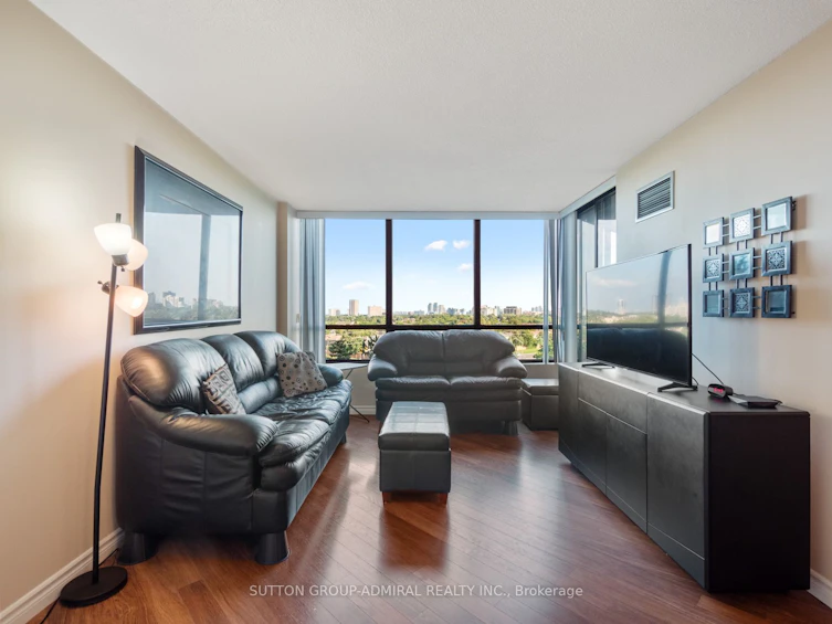 708-7440 Bathurst Street, Vaughan, ON, L4J 7K8 - 7
