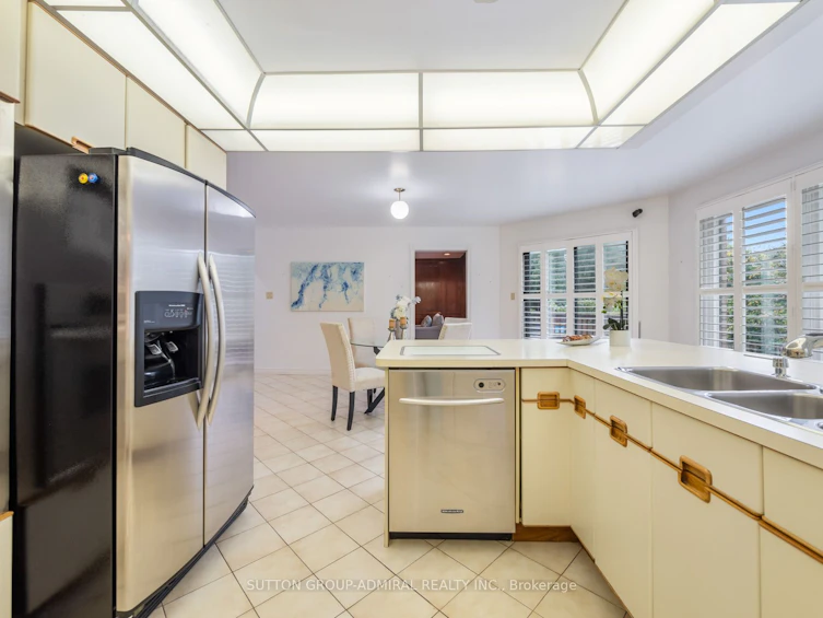 582 Spring Gate Boulevard, Vaughan, ON, L4J 5B8 - 10