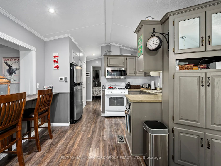 21469 ON 48, East Gwillimbury, ON, L0G 1M0 - 5