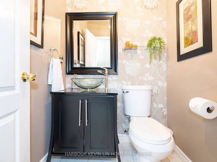22 Tuscana Boulevard, Vaughan, ON, L4K 5J2 - 9