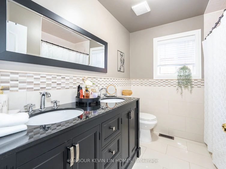 22 Tuscana Boulevard, Vaughan, ON, L4K 5J2 - 23