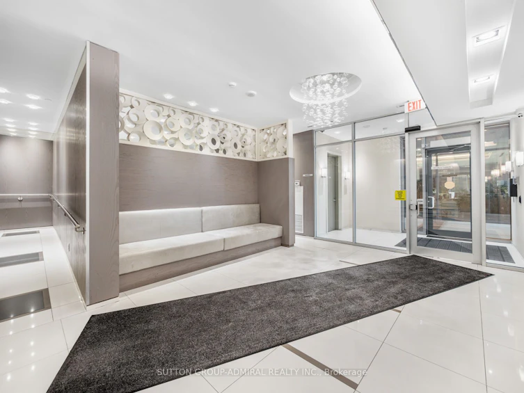 101B-9090 Yonge Street, Richmond Hill, ON, L4C 0Z1 - 21