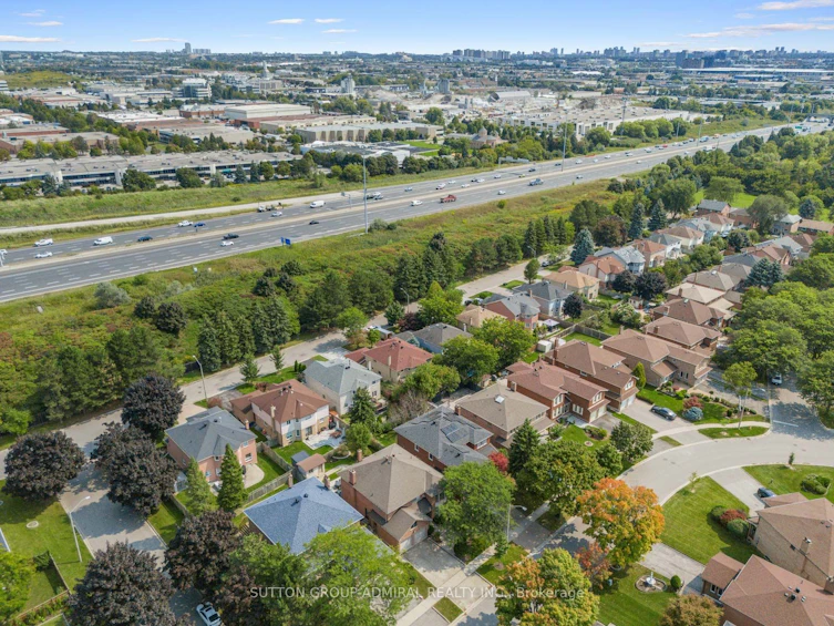 110 Summerdale Drive, Markham, ON, L3T 6Y6 - 39