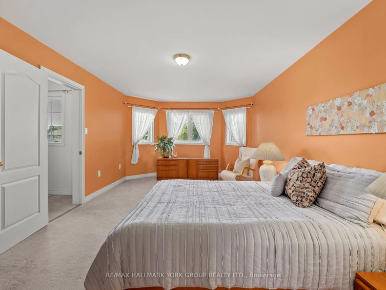 23 Bambi Crescent, Georgina, ON, L4P 4C3 - 20