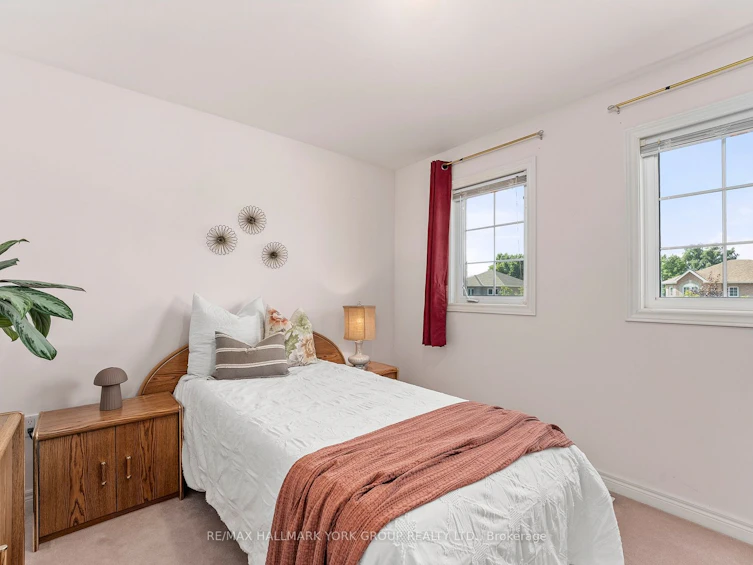 23 Bambi Crescent, Georgina, ON, L4P 4C3 - 22
