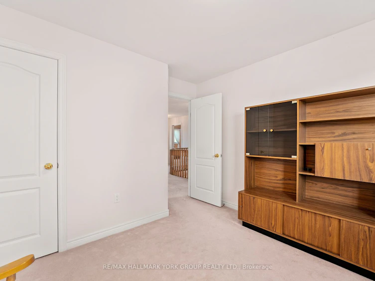 23 Bambi Crescent, Georgina, ON, L4P 4C3 - 26