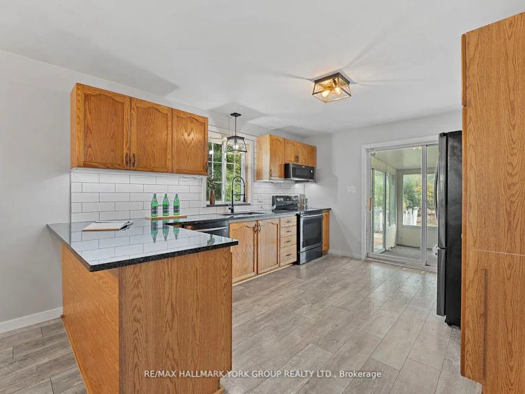 181 Moores Beach Road, Georgina, ON, L0E 1N0 - 3