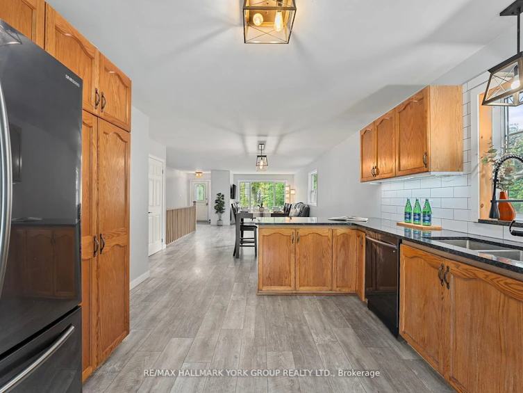 181 Moores Beach Road, Georgina, ON, L0E 1N0 - 5