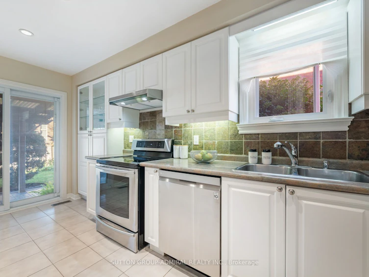 140 Greenock Drive, Vaughan, ON, L6A 1T4 - 10