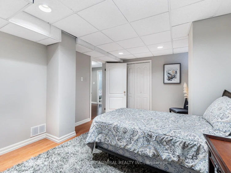 33 Prince Drive, Bradford West Gwillimbury, ON, L3Z 3B7 - 30