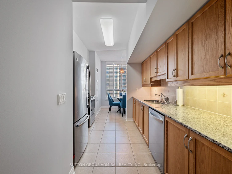 1412-50 Disera Drive, Vaughan, ON, L4J 9E9 - 3