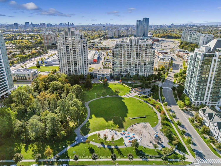1412-50 Disera Drive, Vaughan, ON, L4J 9E9 - 32