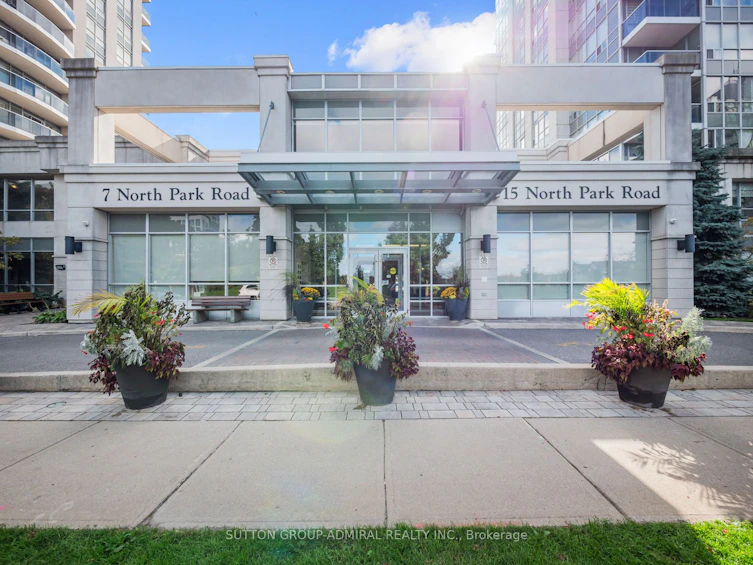 805-7 North Park Road, Vaughan, ON, L4J 0C9 - 2