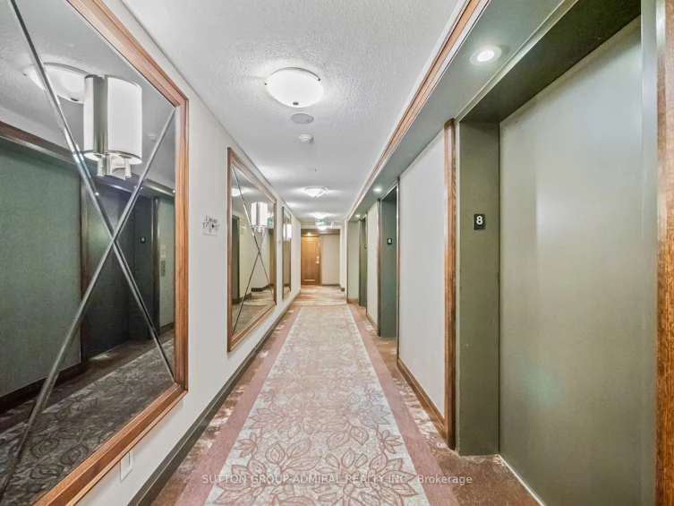 805-7 North Park Road, Vaughan, ON, L4J 0C9 - 4