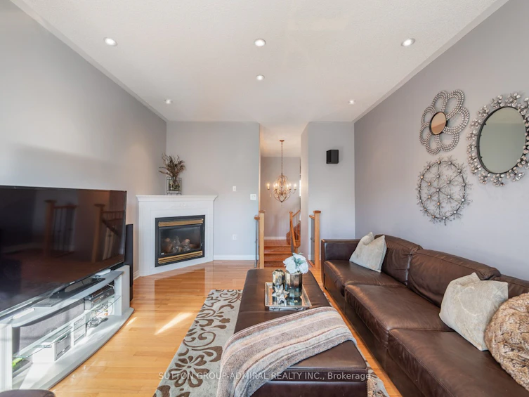 54 Strauss Road, Vaughan, ON, L4J 8Z7 - 12