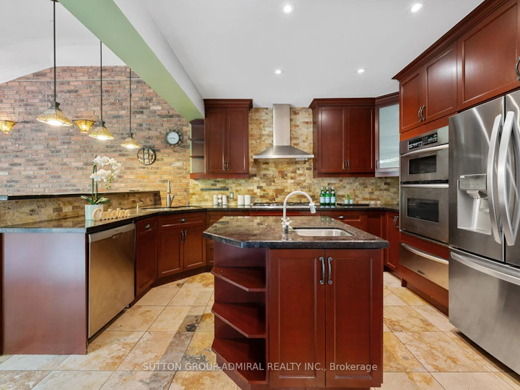 119 Evahill Crescent, Richmond Hill, ON, L4C 4S8 - 8