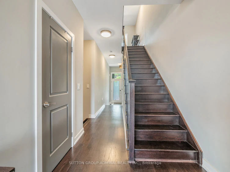 3 Glenngarry Crescent, Vaughan, ON, L6A 4Z4 - 4