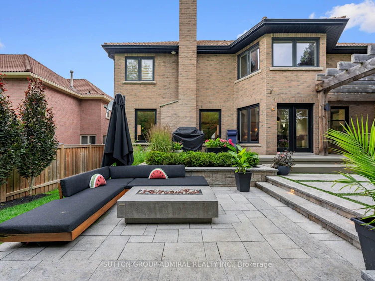 29 Marsh Harbour, Aurora, ON, L4G 5Y7 - 34