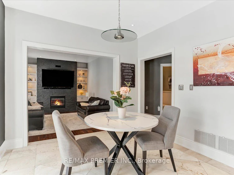 3 Pepin Court, Barrie, ON, L4M 7J4 - 11