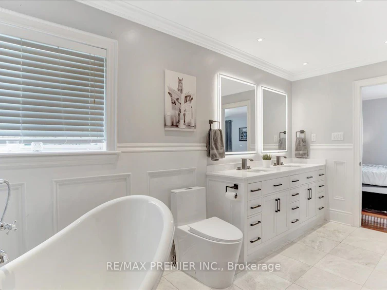 3 Pepin Court, Barrie, ON, L4M 7J4 - 21
