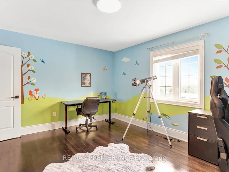 3 Pepin Court, Barrie, ON, L4M 7J4 - 32