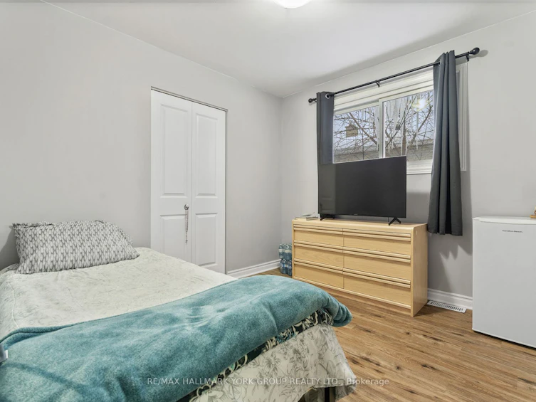 25A College Crescent, Barrie, ON, L4M 2W4 - 12