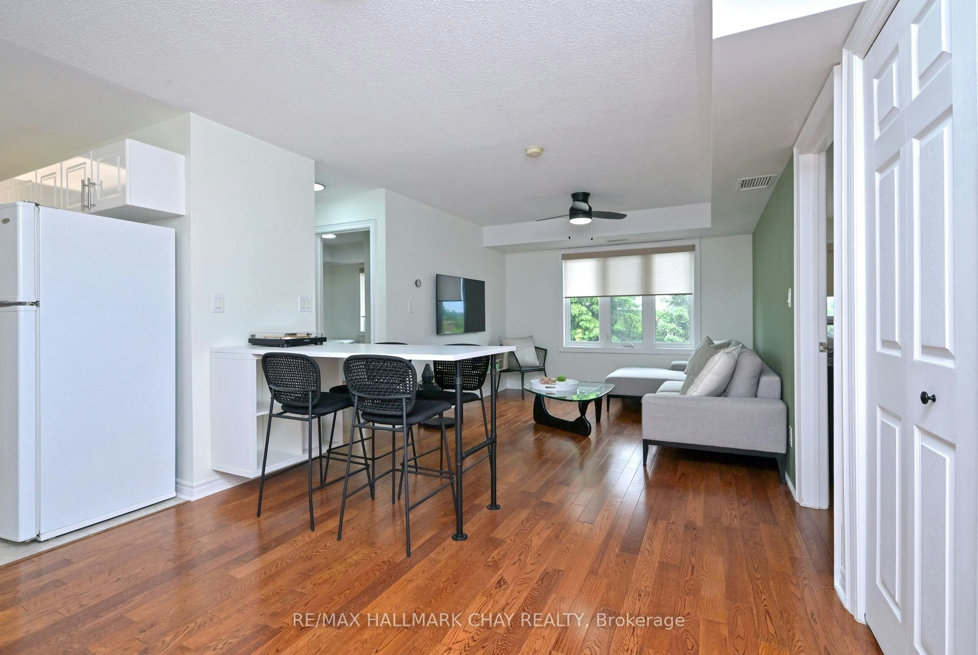 For Sale: 308-500 Mapleview Drive, Barrie, ON - REW